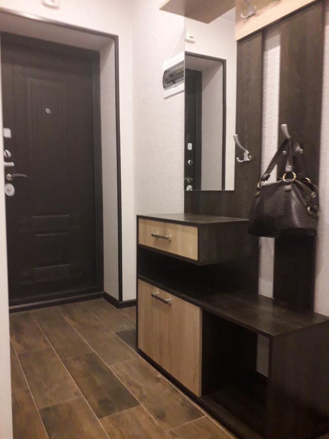 Apartment On Meretskova-Volosova Nowogród Wielki Zewnętrze zdjęcie